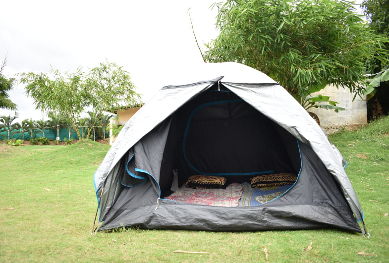 1 x Camping Tents